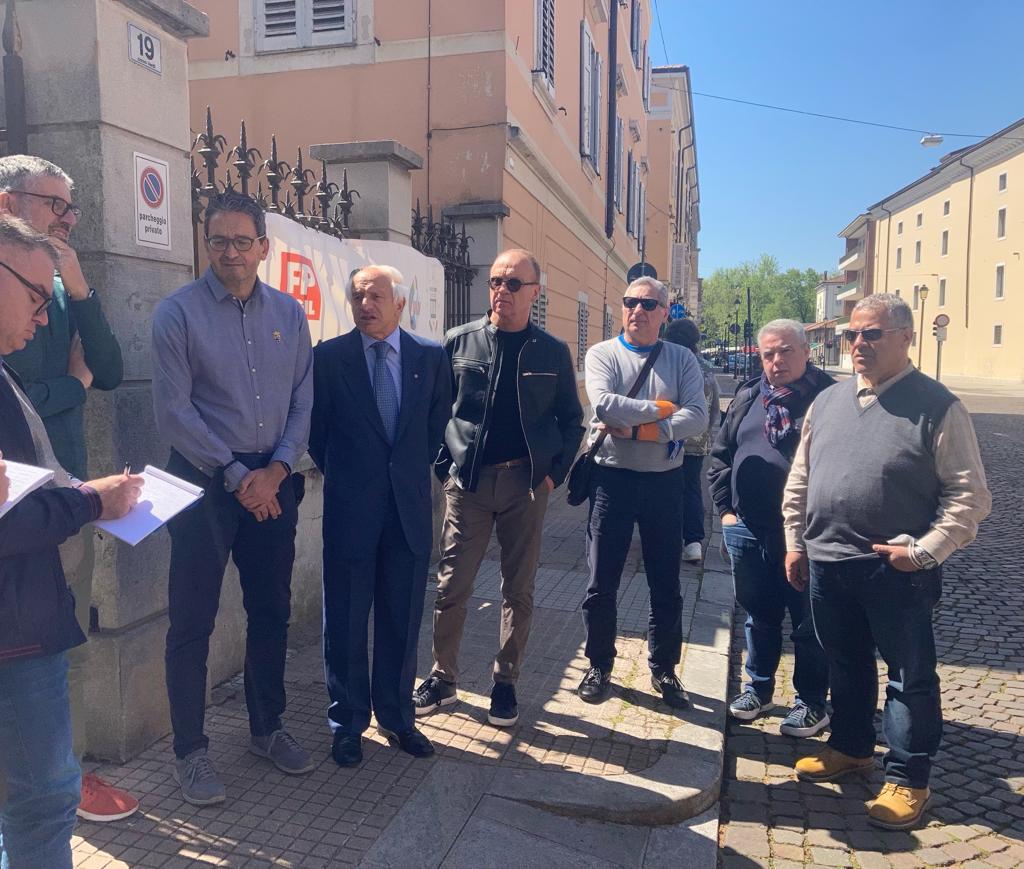 Immagine per Biblioteca Isontina a rischio paralisi, 14 dipendenti con il nuovo direttore